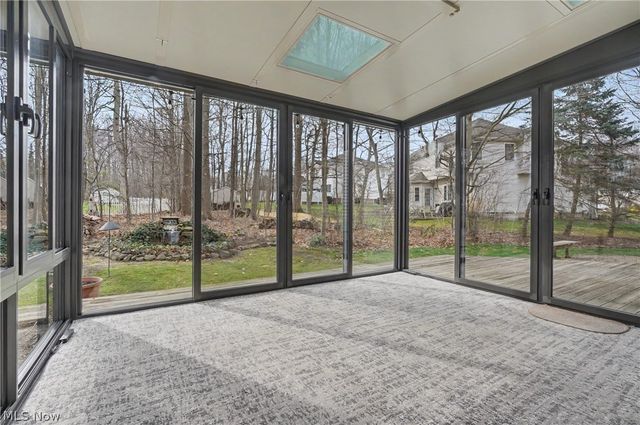 9498 Andrew Drive, Twinsburg, OH 44087