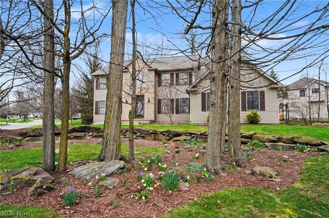 9498 Andrew Drive, Twinsburg, OH 44087