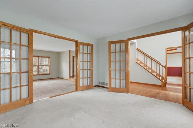 9498 Andrew Drive, Twinsburg, OH 44087