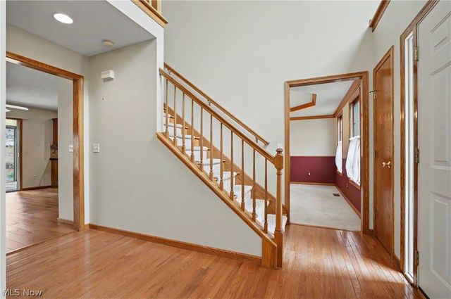 9498 Andrew Drive, Twinsburg, OH 44087