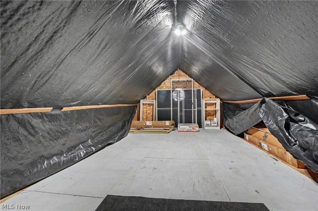 9498 Andrew Drive, Twinsburg, OH 44087