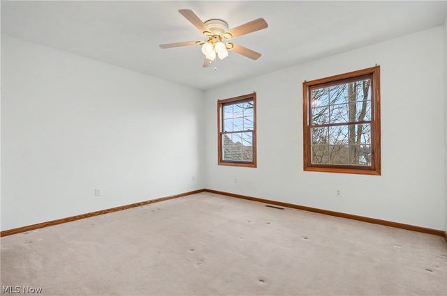 9498 Andrew Drive, Twinsburg, OH 44087