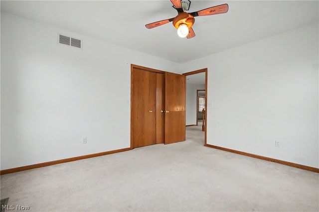 9498 Andrew Drive, Twinsburg, OH 44087
