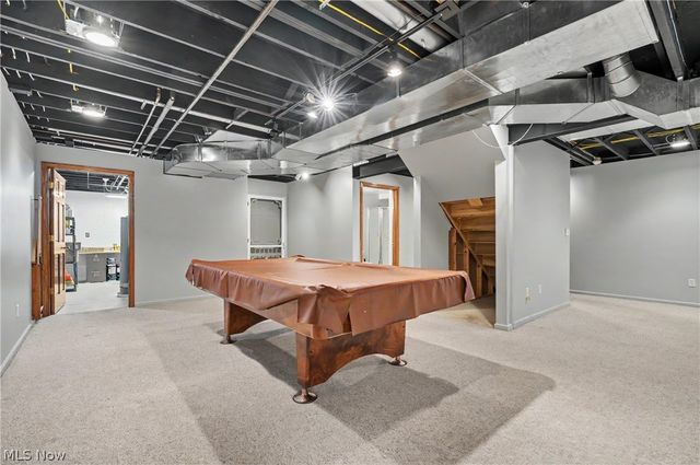 9498 Andrew Drive, Twinsburg, OH 44087
