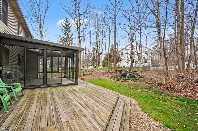 9498 Andrew Drive, Twinsburg, OH 44087