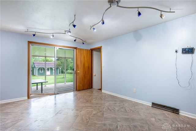 5155 Marshall Road, Washington Twp, OH 45429