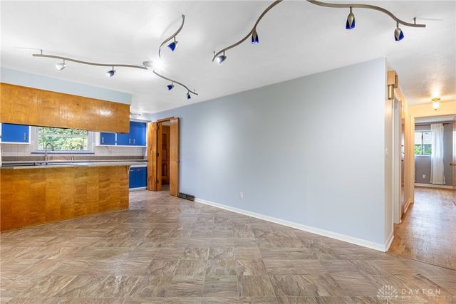 5155 Marshall Road, Washington Twp, OH 45429