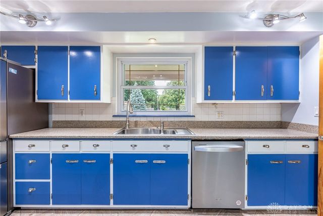 5155 Marshall Road, Washington Twp, OH 45429