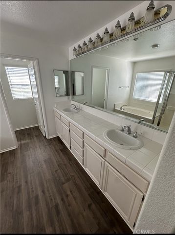 11306 Trailstone Court, Riverside, CA 92505