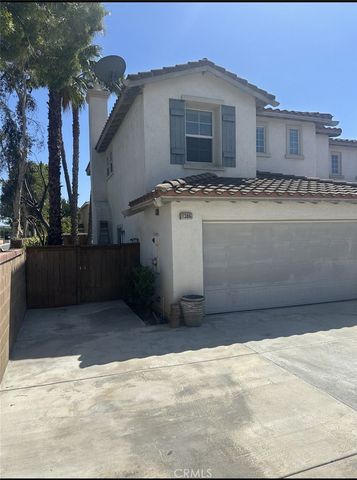 11306 Trailstone Court, Riverside, CA 92505