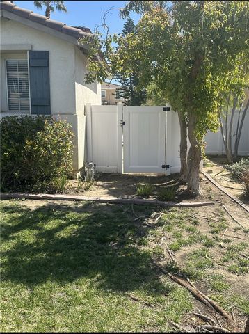 11306 Trailstone Court, Riverside, CA 92505
