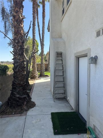 11306 Trailstone Court, Riverside, CA 92505