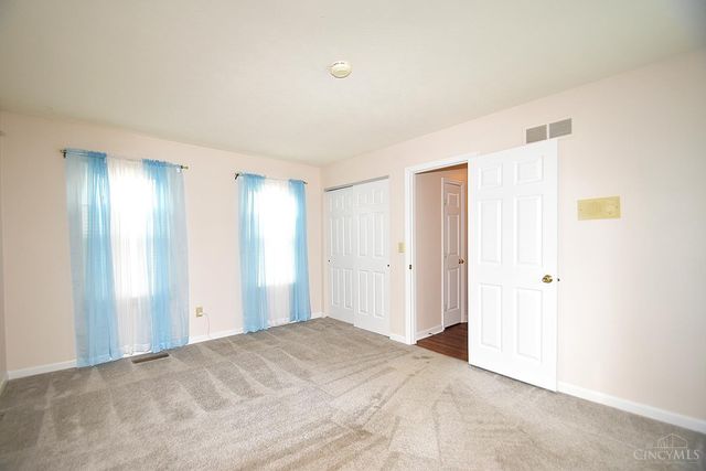 1 St James Court, Fairfield, OH 45014