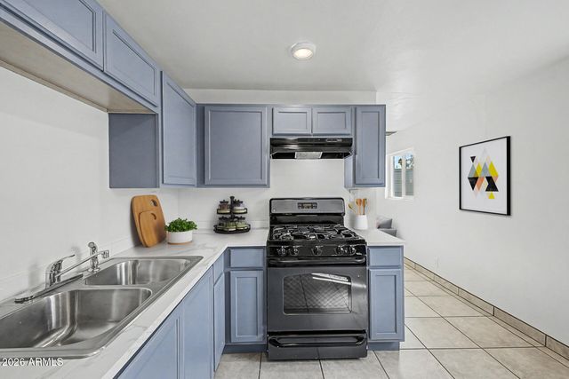 2320 W MARICOPA Street, Phoenix, AZ 85009