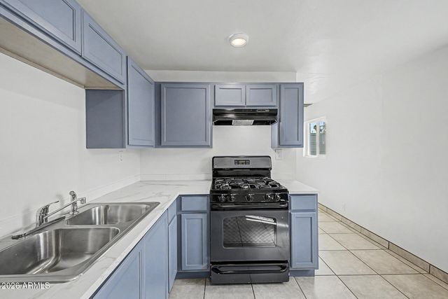 2320 W MARICOPA Street, Phoenix, AZ 85009