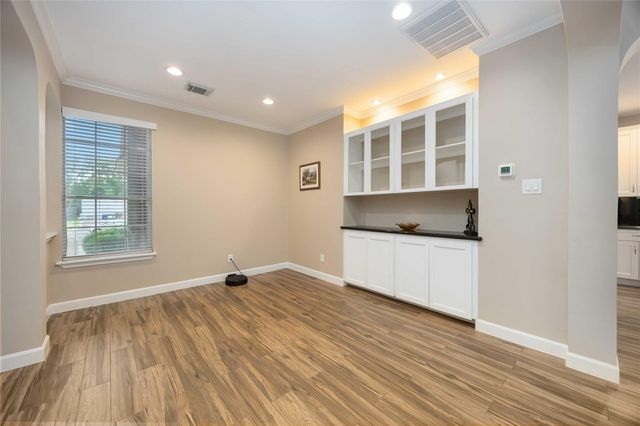 5498 Appleblossom Lane, Friendswood, TX 77546