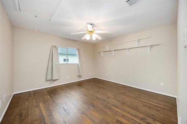 5498 Appleblossom Lane, Friendswood, TX 77546