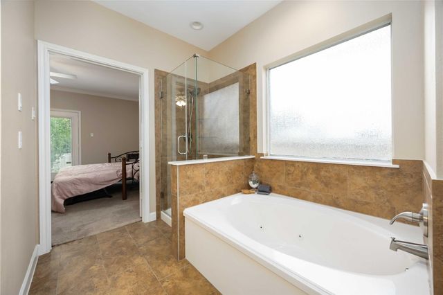 5498 Appleblossom Lane, Friendswood, TX 77546