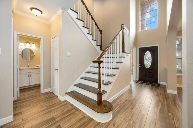 5498 Appleblossom Lane, Friendswood, TX 77546