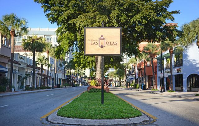 501 SW 11th Street R, Fort Lauderdale, FL 33315