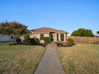 1908 Chapman Drive, Lancaster, TX 75134