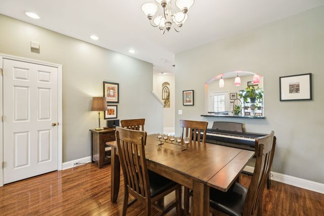 2123 Gold Valley Dr, Murfreesboro, TN 37130