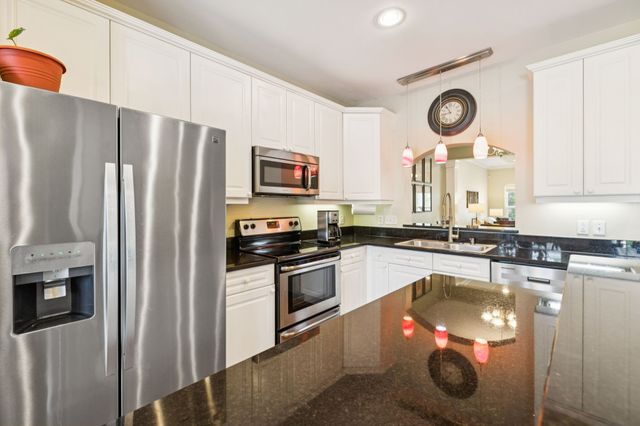 2123 Gold Valley Dr, Murfreesboro, TN 37130