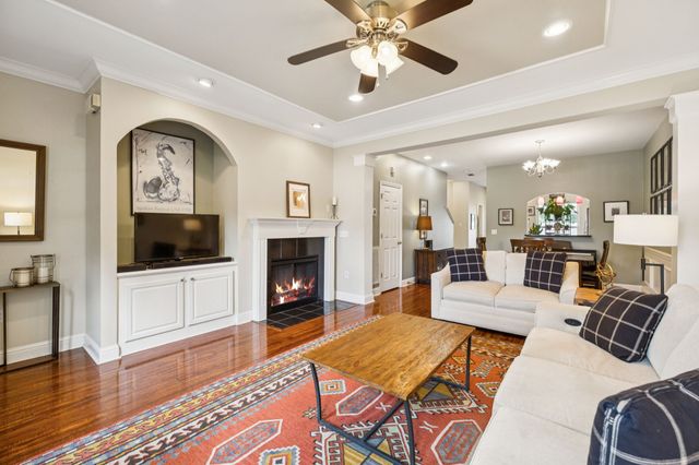 2123 Gold Valley Dr, Murfreesboro, TN 37130