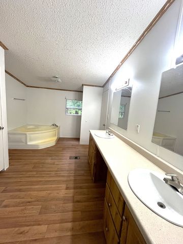 1312 Raintree Road, West Tawakoni, TX 75474