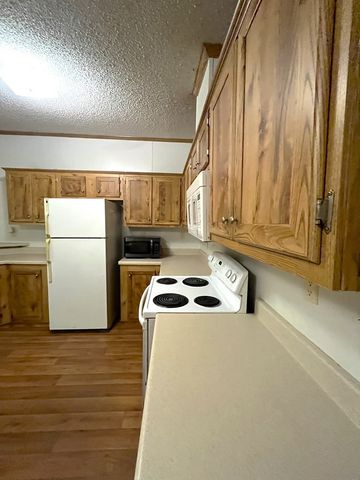 1312 Raintree Road, West Tawakoni, TX 75474