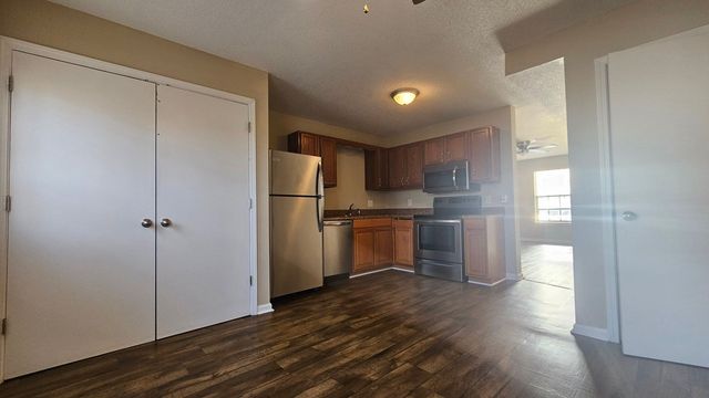 2451 W Wilson Rd Apt 1, Clarksville, TN 37043