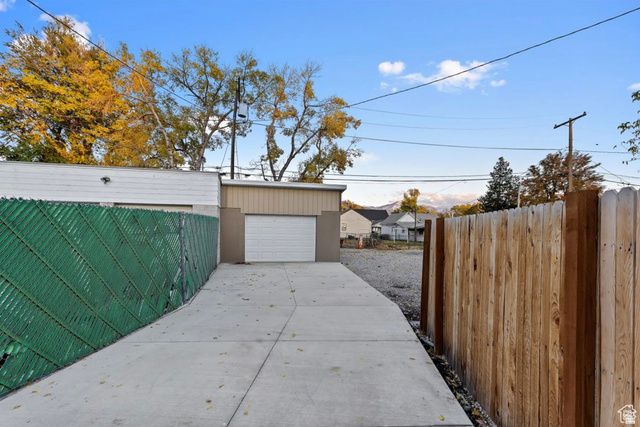 855 S 700 E, Salt Lake City, UT 84102