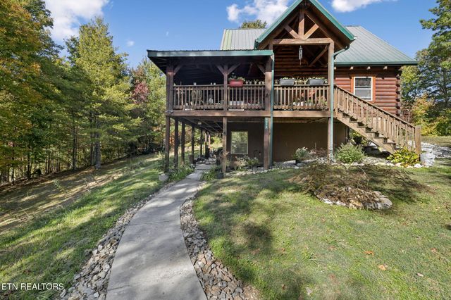 1029 Smithfield Rd, Tellico Plains, TN 37385