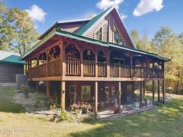1029 Smithfield Rd, Tellico Plains, TN 37385