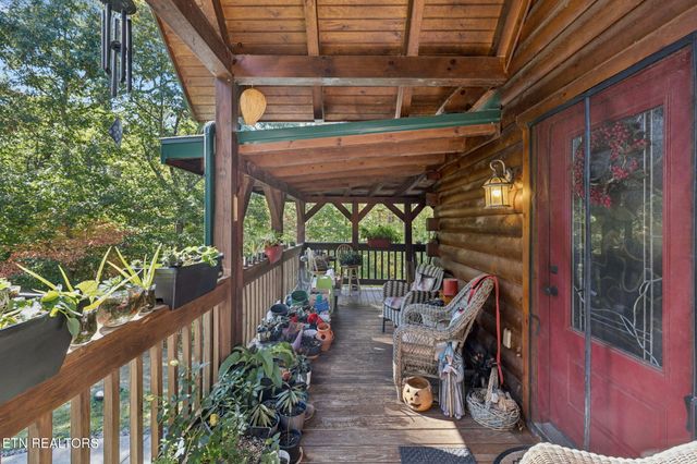 1029 Smithfield Rd, Tellico Plains, TN 37385