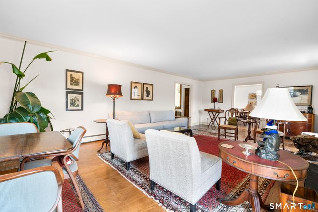 84 Munson Road, Middlebury, CT 06762