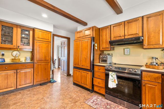 84 Munson Road, Middlebury, CT 06762