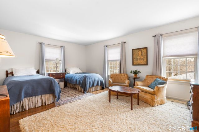 84 Munson Road, Middlebury, CT 06762