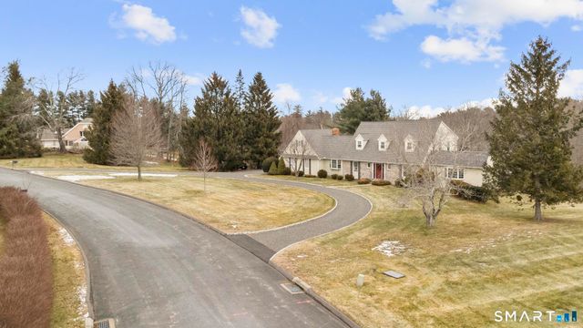 84 Munson Road, Middlebury, CT 06762