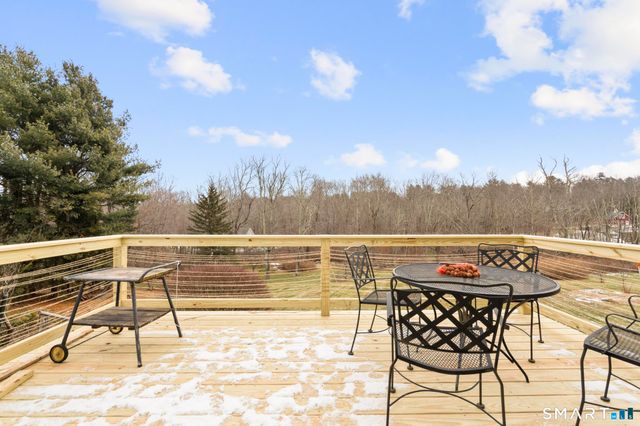 84 Munson Road, Middlebury, CT 06762