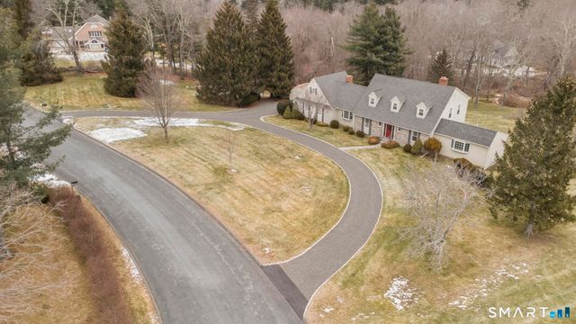 84 Munson Road, Middlebury, CT 06762