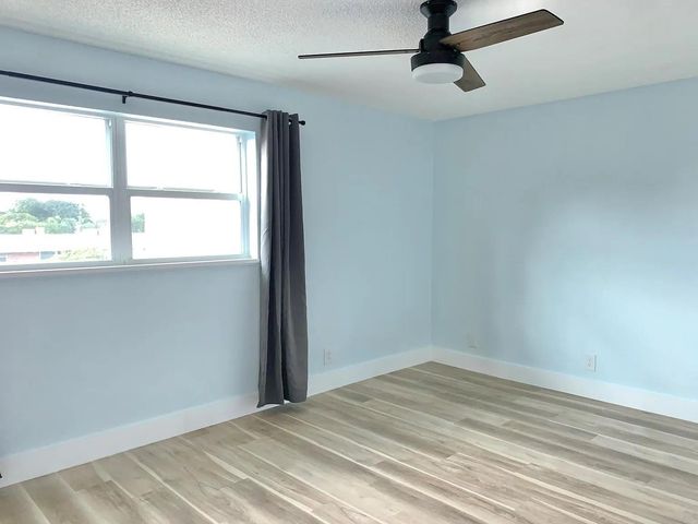 2850 NE 14th Street 306b, Pompano Beach, FL 33062