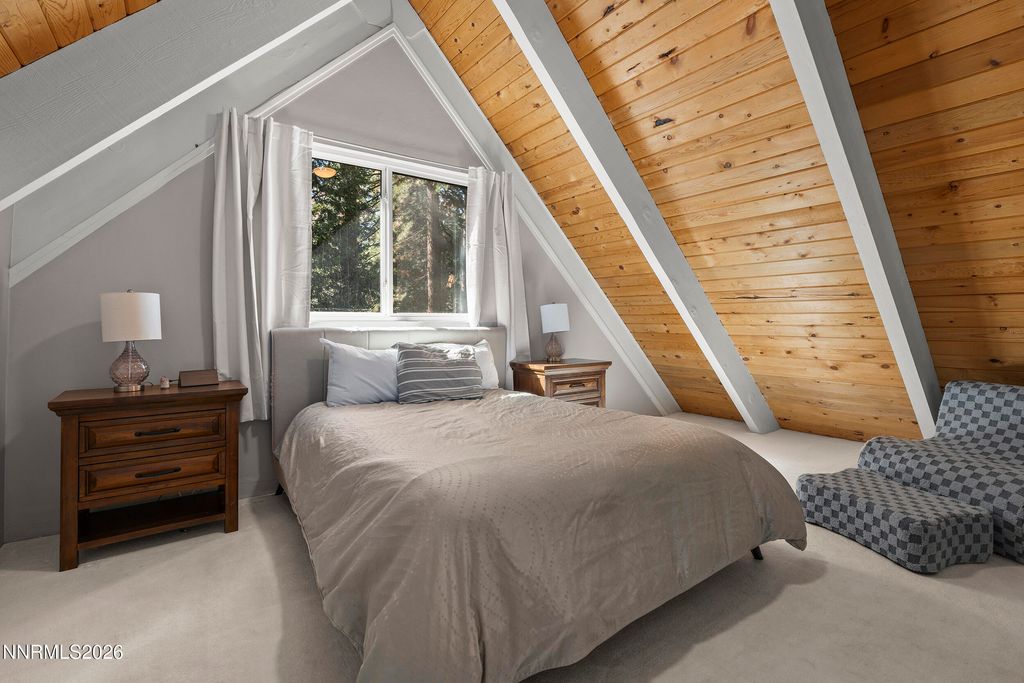 Image 12 of property listing at 930 Fairway Park Drive 26, Incline Village, NV 89451