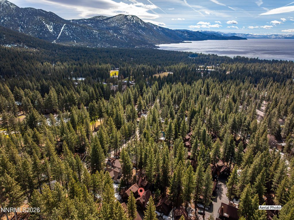 Image 2 of property listing at 930 Fairway Park Drive 26, Incline Village, NV 89451