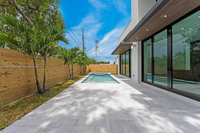 630 NE 82nd Ter, Miami, FL 33138
