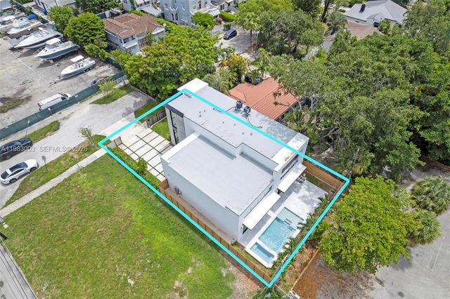 630 NE 82nd Ter, Miami, FL 33138