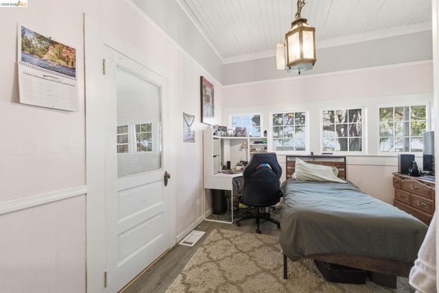 18445 Oak St, Tuolumne, CA 95379