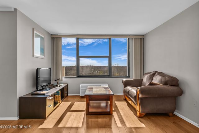 1 Scenic Drive 511, Highlands, NJ 07732