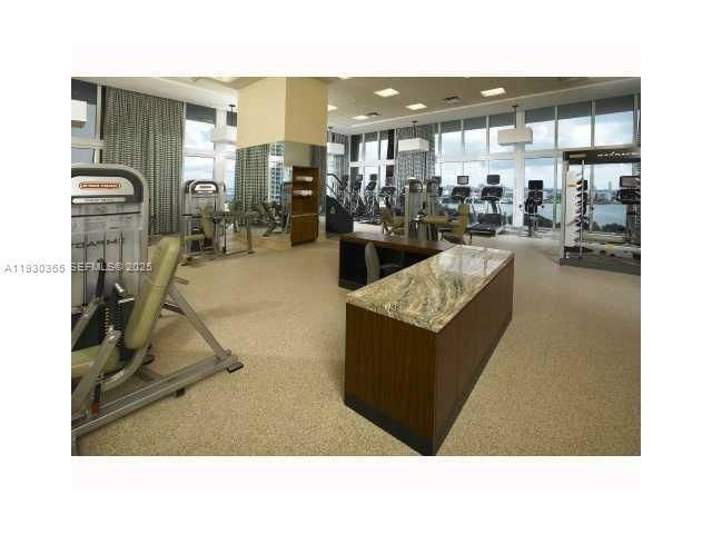 50 Biscayne Blvd 4105, Miami, FL 33132