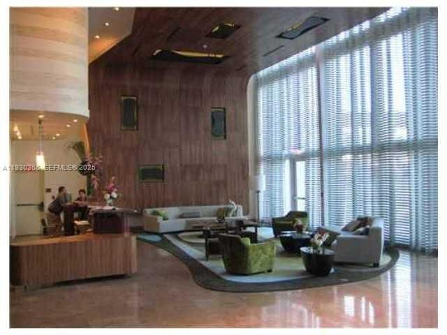 50 Biscayne Blvd 4105, Miami, FL 33132